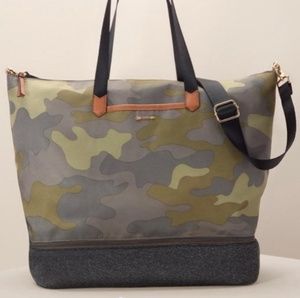 New -Stella and dot crush it bag camouflage